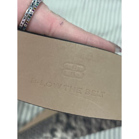 B-low the beltbelt genuine leather  Italy small python‎ women’s B-LOW THE BELT main image 4